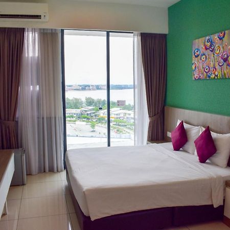 D'Wharf Hotel & Serviced Residence Port Dickson Dış mekan fotoğraf